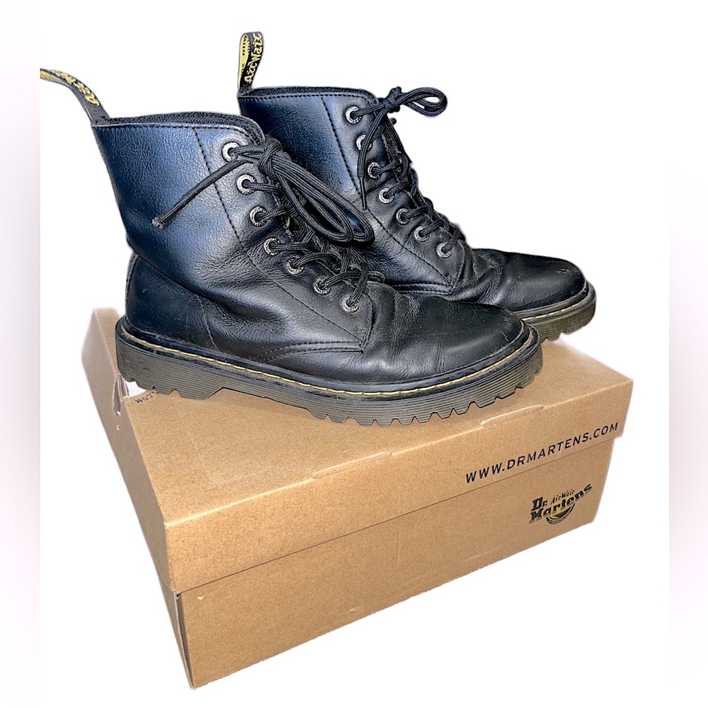 Doc Martens Luana boots